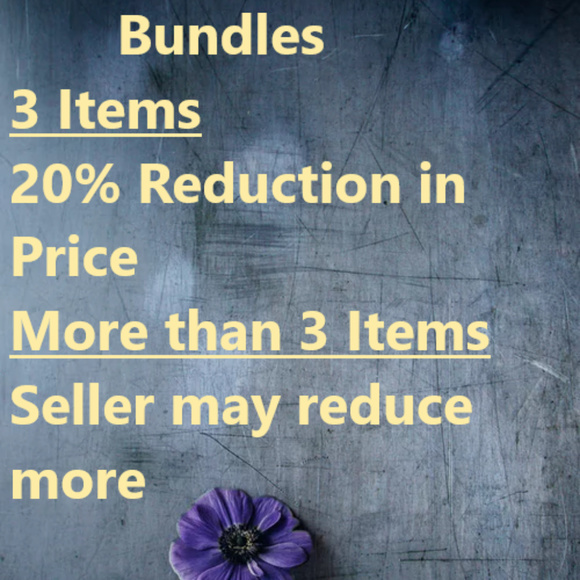 Clothes that are in Excellent Condition - Picture 4 of 5